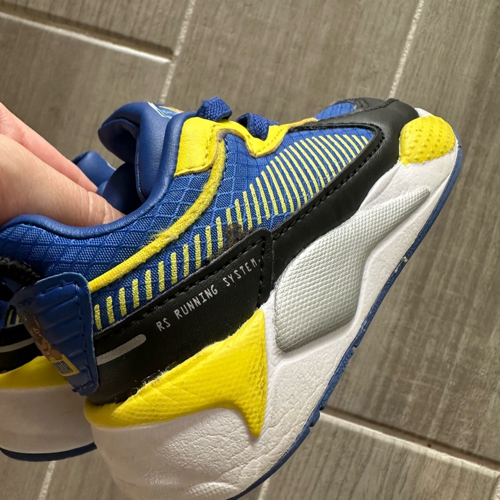 Puma Chase/Paw Patrol Toddler Sneakers/ size 6C - Picture 8 of 11
